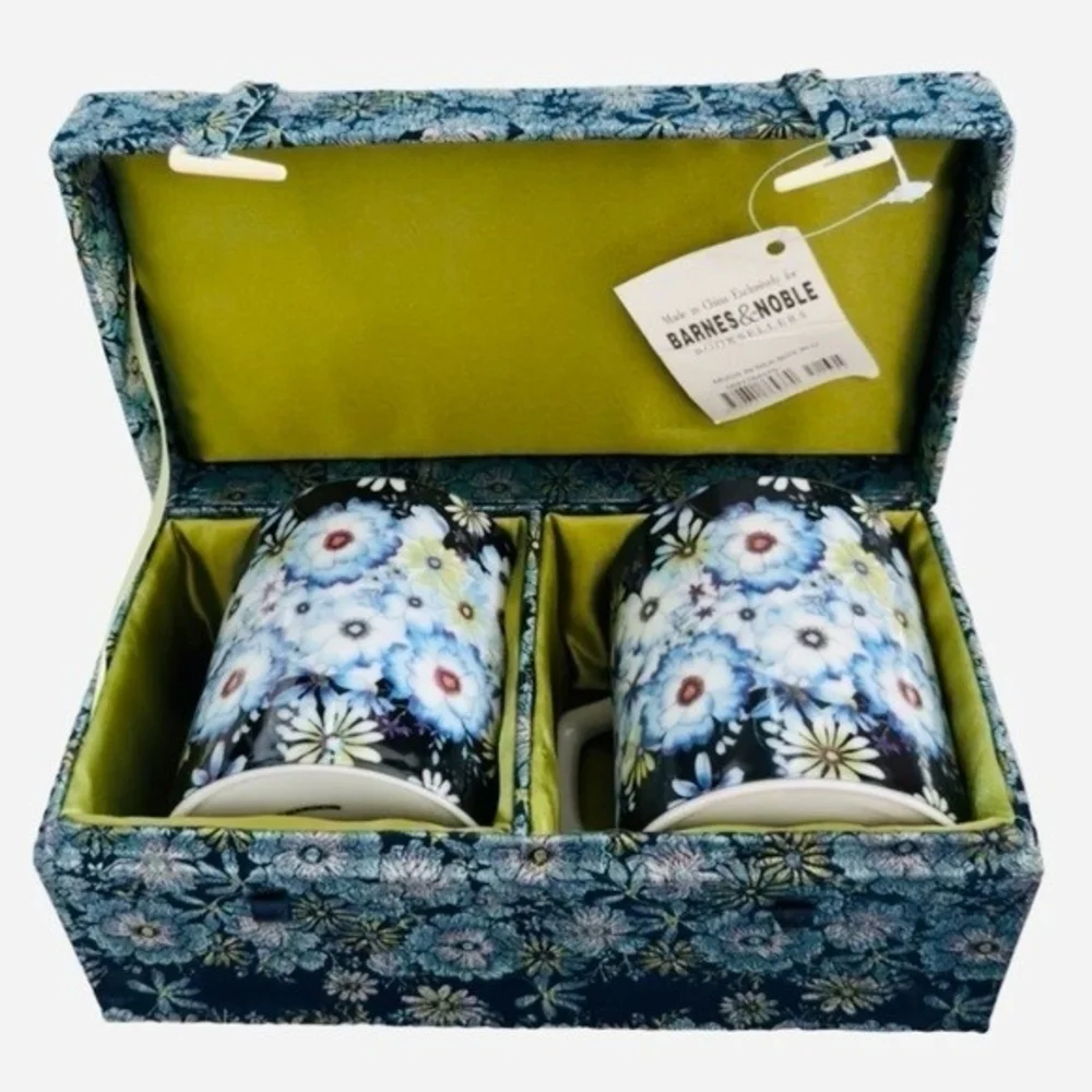 Barnes & Noble Floral Ceramic Mug Set of 2 Blue Multicolor Boxed Gift New - Picture 2 of 6